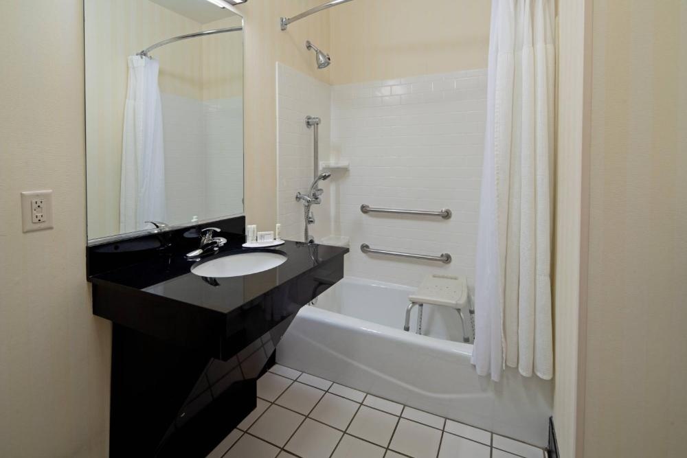 Fairfield Inn & Suites - Los Angeles West Covina